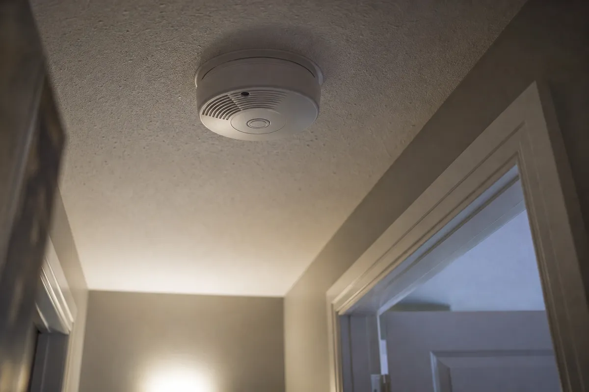 CO Detector Placement and Replacement Rules in Washington